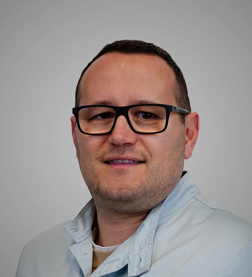 Aleksander Kadović optometrist - vodja zaposlenih v optiki